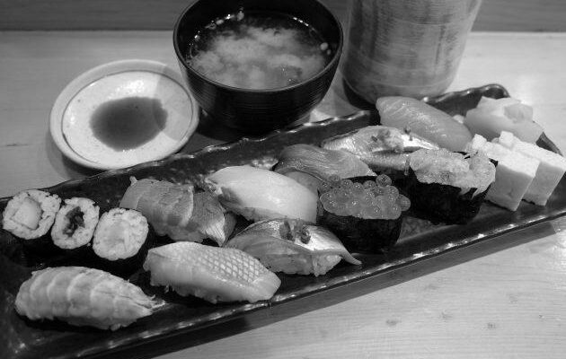 三軒茶屋の名店「すし屋の芳国」でランチしたよ！　芳勘　寿司　ランチ image 0