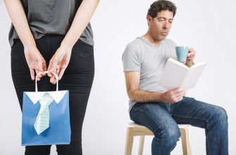 自分 では 買わ ない けど もらって 嬉しい もの 男性